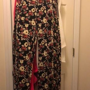 Flower loose pants